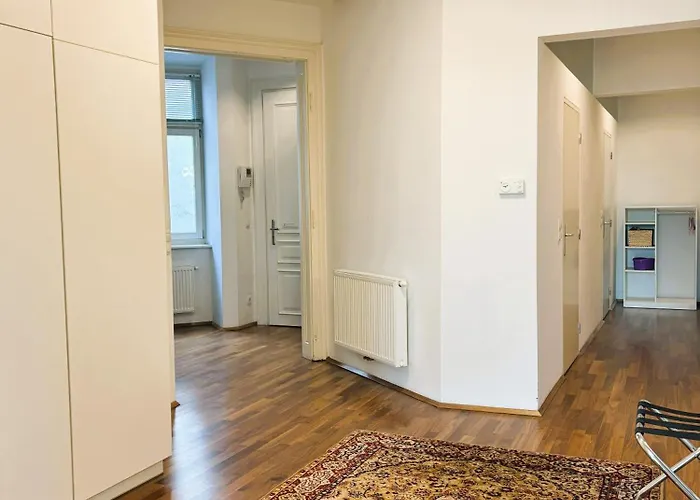 Casa Nostra - Ausgefallene Am Augarten Viena